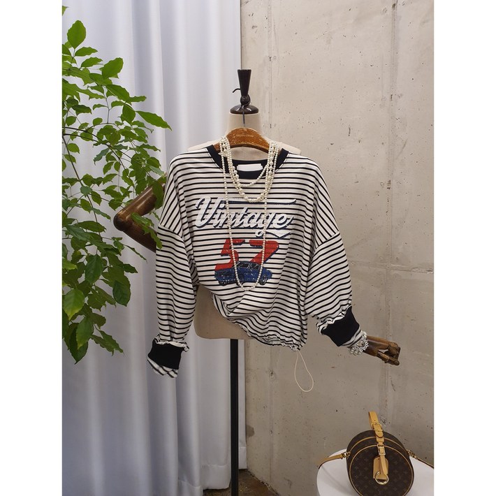 [무배] 마잉 크롭 스트라이프 배색 나염 스트링 기모 티셔츠