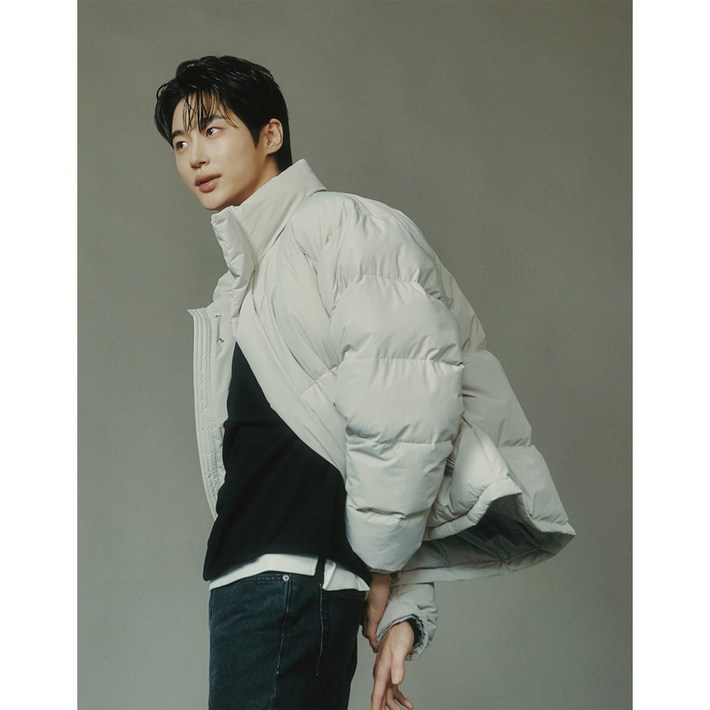 지오다노2024 변우석 기모 맨투맨 024930 18칼라