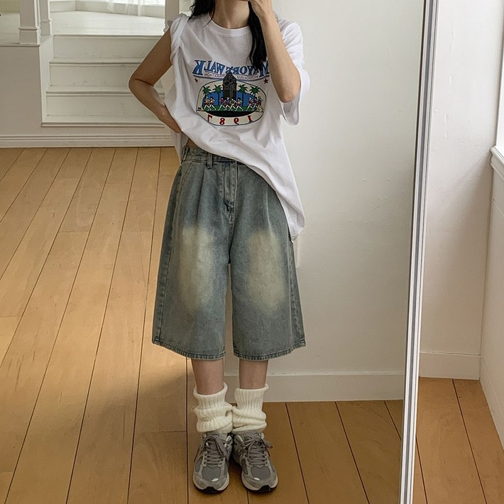 앤샵 원스 데일리 핀턱 와이드 워싱 데님 버뮤다팬츠 버뮤다 반바지 2color 앤샵 원스 데일리 핀턱 와이드 워싱 데님 버뮤다팬츠 버뮤다 반바지 2color