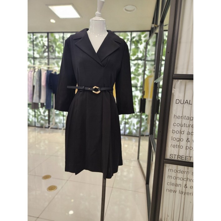 듀엘 DEWE 팸필릿 벨티드 미니 플리츠 원피스 L232PSE047  NC일산