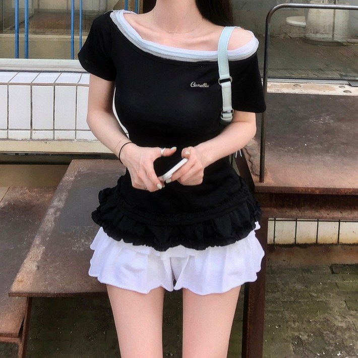 피니 단독모델pick희귀템 소르베 배색 3way 오프숄더 레이스 반팔 티셔츠