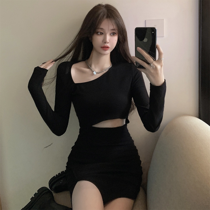 피어니스트 슬림핏 트임 미니 원피스 피어니스트 슬림핏 트임 미니 원피스