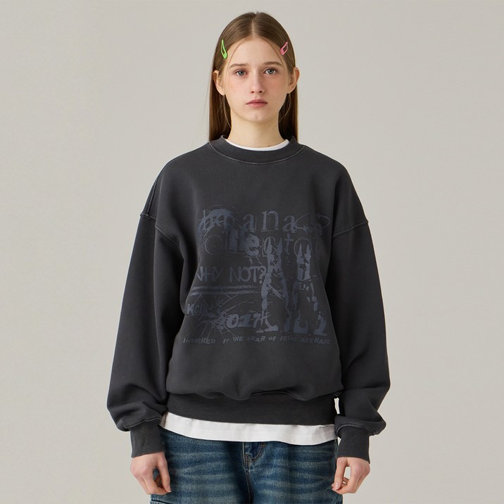 어반에이지 남녀공용 COLLECTOR 피그먼트 오버 맨투맨