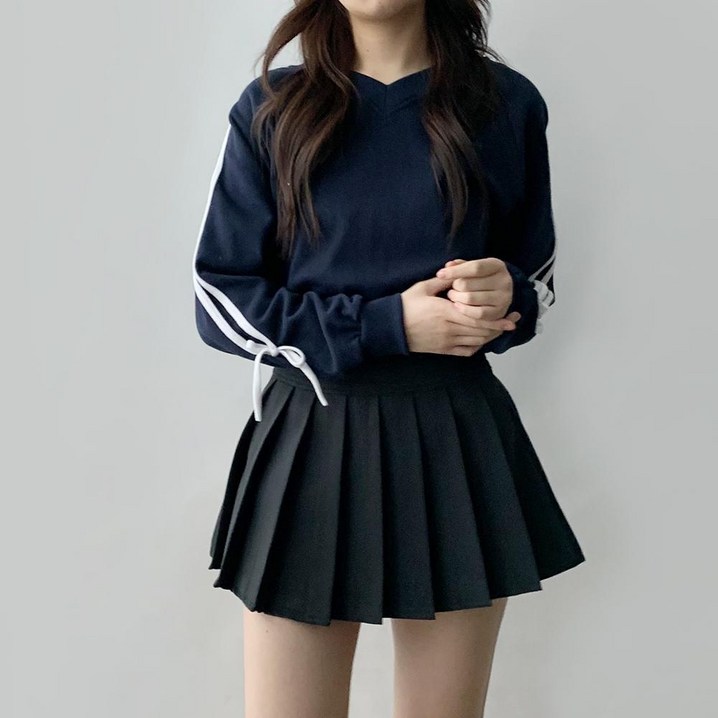 러블리 데이지클로젯 버디 브이넥 리본 오버핏 맨투맨  봄 가을 간절기 두줄 라인 트랙 긴팔 여성 여자 티셔츠 루즈핏 빅사이즈 아방핏 학생 기본템 데일리룩 꾸안꾸