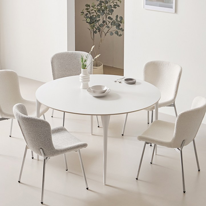 모아이 멜로디 포세린 세라믹 원형 낮은 식탁, 화이트