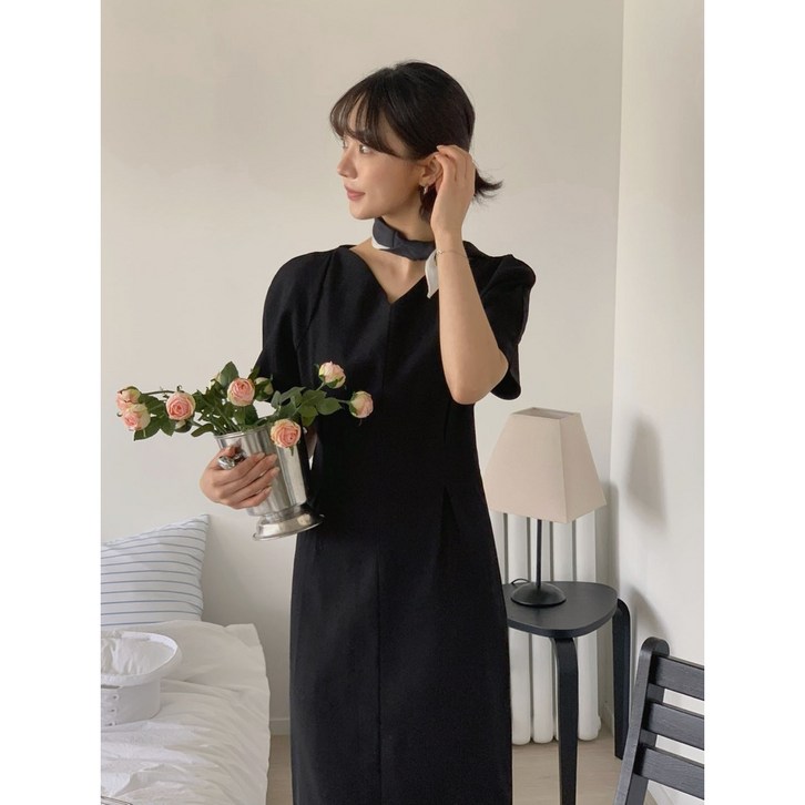 루어스룸 클루이 브이넥 물결 퍼프 하트넥 여성 하객룩 원피스