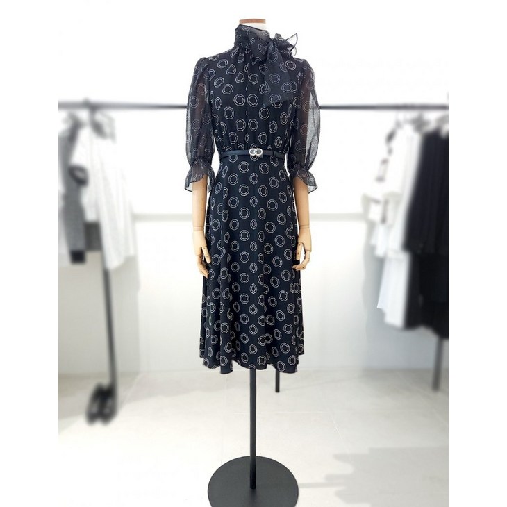 국내백화점 부산점 모조에스핀 뒷 리본장식 쉬폰소재 원피스 J243MSE008 여성