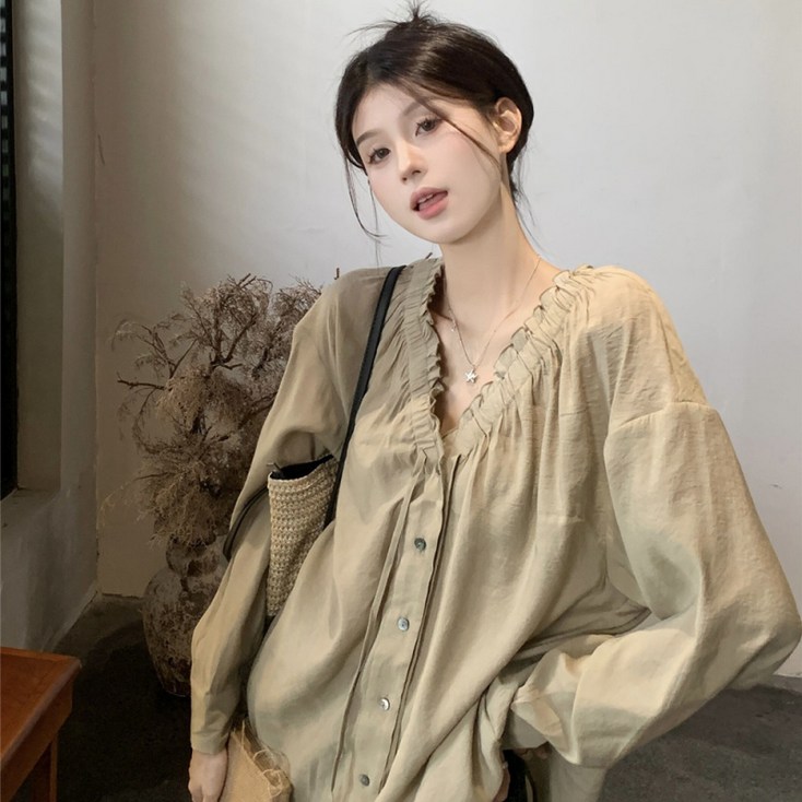 여성용 봄 가을 브이넥 셔츠 프릴 디테일 루즈핏 버튼 다운 긴팔 블라우스rll