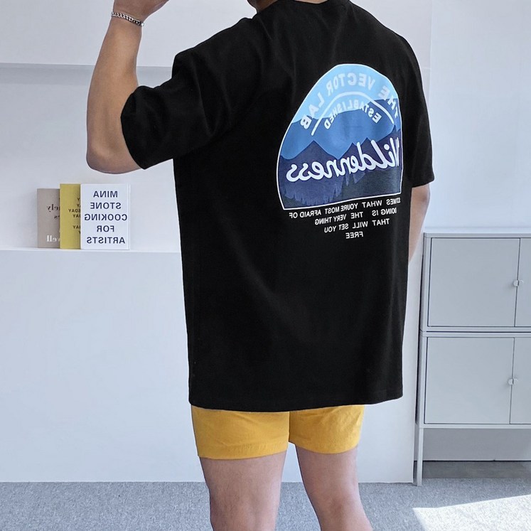 빠델 비치 와일드 등판 프린팅 오버핏 반팔티셔츠 반팔 티셔츠