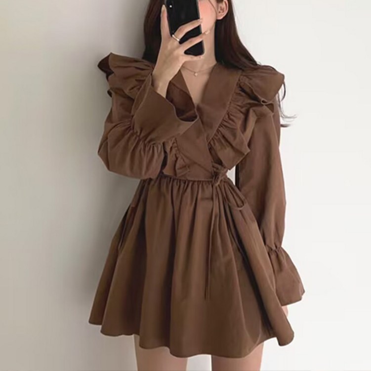 데일로엔 여성 프릴 포인트 잘록한 허리 리본 긴팔 미니 원피스 데일로엔 여성 프릴 포인트 잘록한 허리 리본 긴팔 미니 원피스