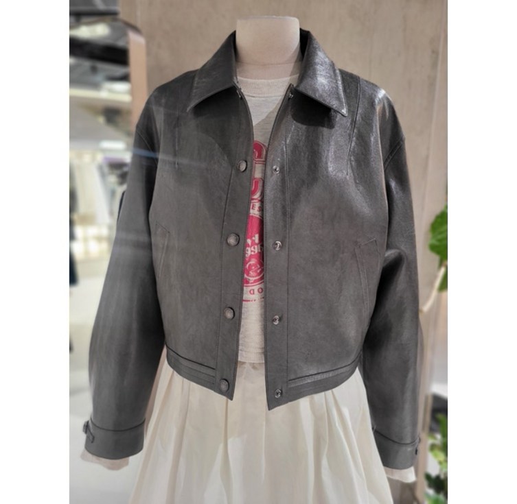 ZOOC 페이크 레더 크롭 자켓 Z244PSF551